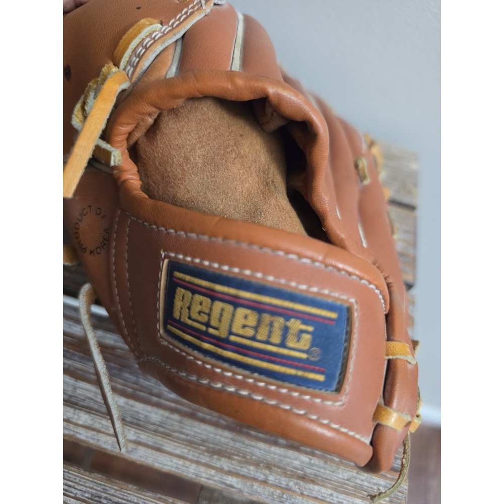 Vintage Regent Bob Bailor Signature Baseball Glove Pro Star Web Cowhide RHT